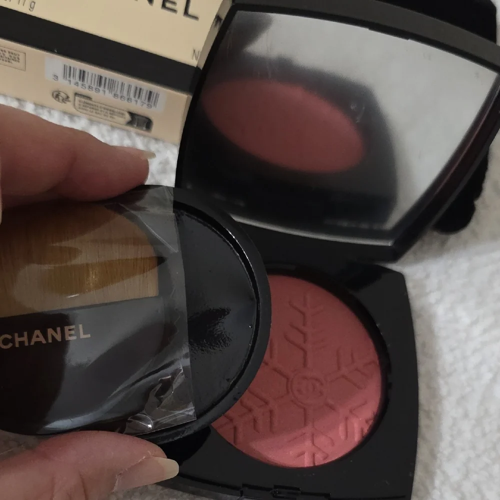 NEW~ CHANEL Les Beiges Healthy Winter Glow Blush~ Rose Polaire